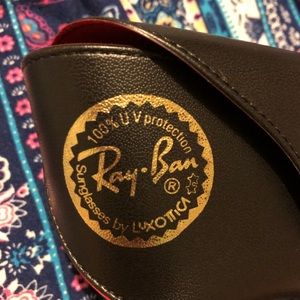 Ray-Ban Accessories - 🚨SOLD🚨🕶Ray-Ban sunglasses case Ray-Ban Accessories - 🚨SOLD🚨🕶Ray-Ban sunglasses case